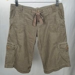 Khaki Corduroy Low Rise Relaxed Cargo Bermuda Shorts Mossimo Size 3